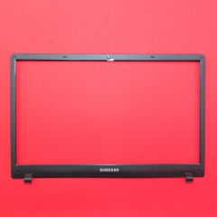 Рамка матрицы для ноутбука Samsung NP300E5A (15.6")